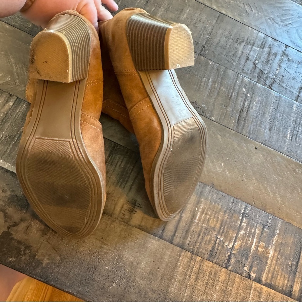 New Directions Tango Tan Faux Suede Ankle Boots Booties Size 8 7056558 - Picture 3 of 8